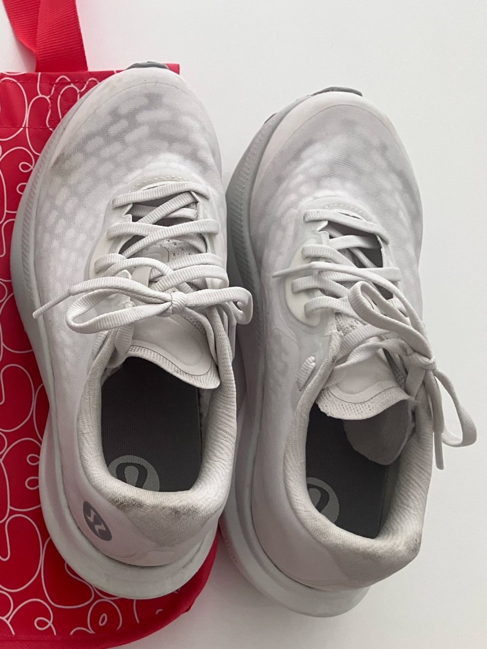Lululemon Women's Split Shift Running Shoe, size 6